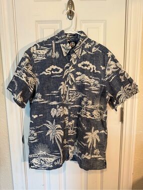 reyn spooner Navy & White Tropical Print Short-Sleeve Button-Down